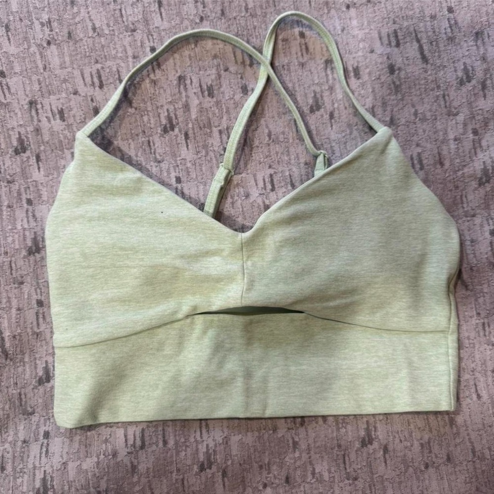 EUC ALO YOGA ALOSOFT CAREFREE SHORTS & HIGHLIGHT BRA - Picture 5 of 6